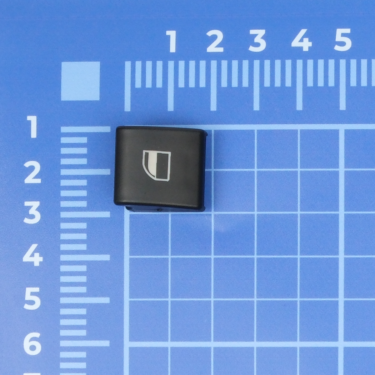 OMNIVALEA Window Switch Button Cap BMW 3 Series E46 Saloon Coupe Convertible 61316902175