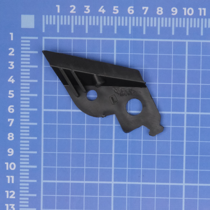 OMNIVALEA Headlight Mounting Bracket Repair Left Renault Megane II 7701064018